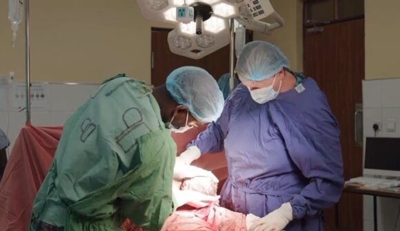 Frauen auf Pilgerreise: Als Fachärztin und Multiplikatorin in Tansania