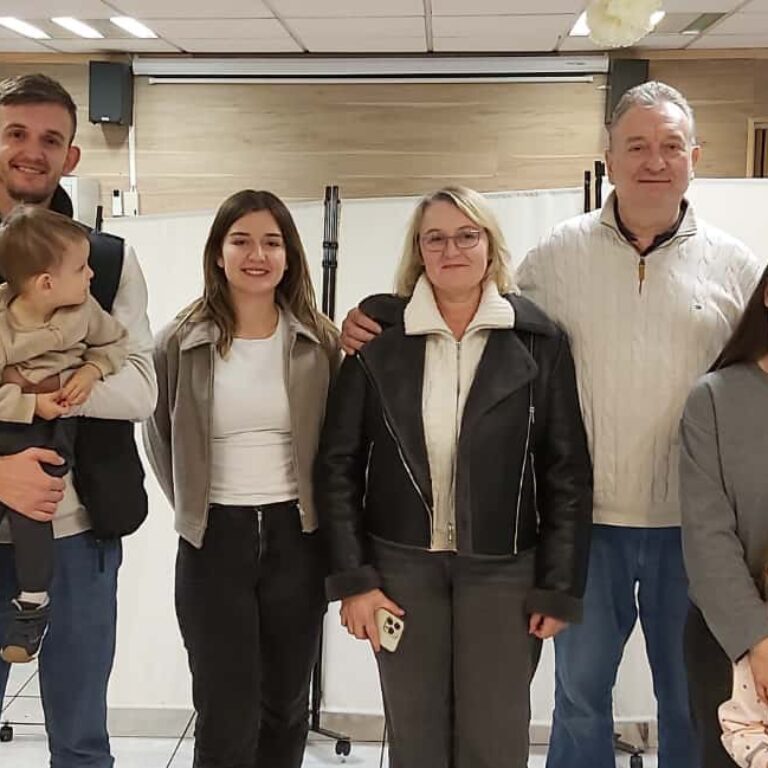 Familie-Babich-als-Missionsteam
